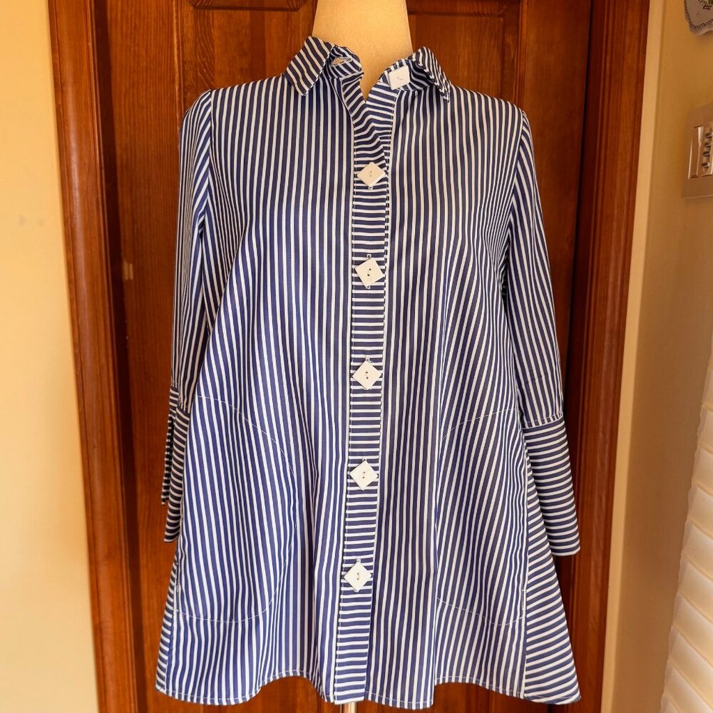 IC by Connie K Blue/White Striped Tunic w/ Pockets, SZ S, EUC